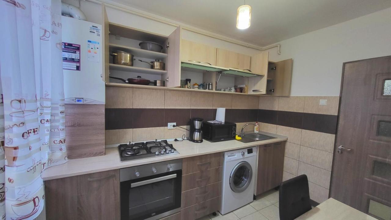 Apartament Navi Onesti Exterior foto